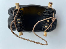 Load image into Gallery viewer, Kelp vessel
